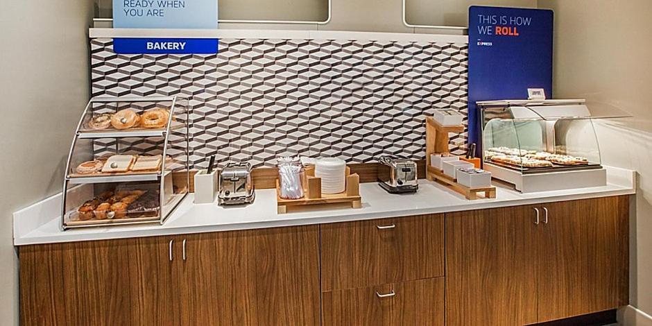 Holiday Inn Express & Suites - Lumberton By Ihg Экстерьер фото